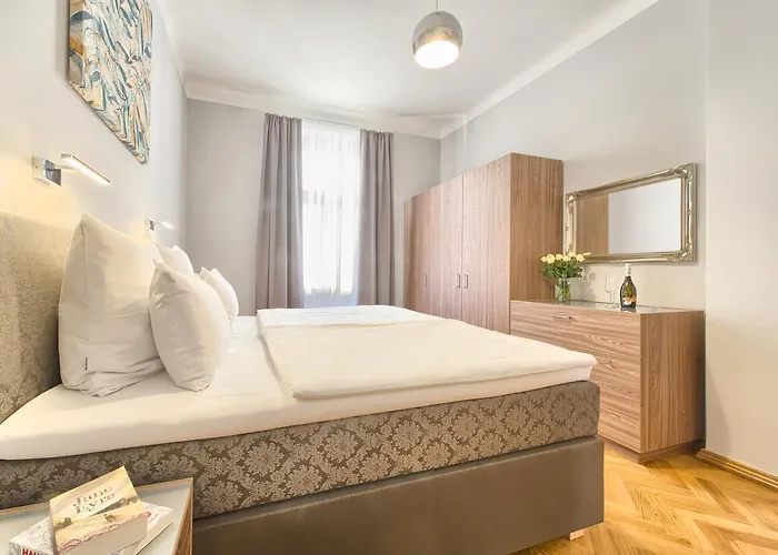 Spacious And Bright Dusni 13 Praga