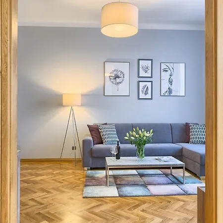Spacious And Bright Dusni 13 Prague
