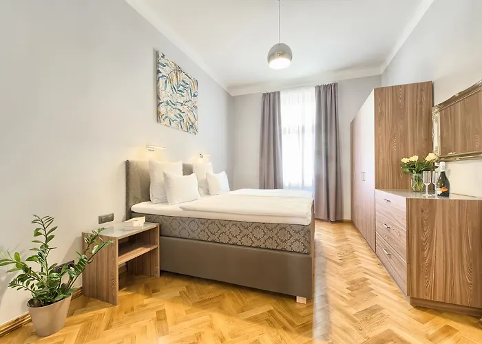 Appartement Spacious And Bright Dusni 13